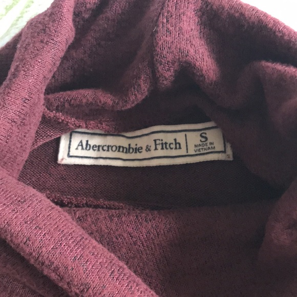 Red Maroon Turtleneck - Picture 3 of 3